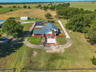 Home on 41 Acres , Country Living - Close to town - image 2