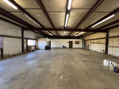 7 Commercial Acres and 3 Buildings For Sale, Hwy 65, Damascus, AR - image 28