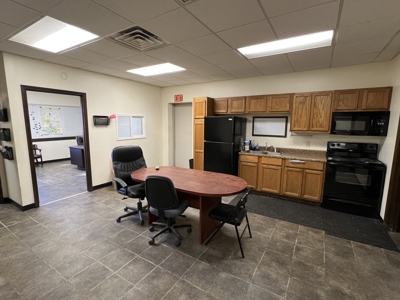 7 Commercial Acres and 3 Buildings For Sale, Hwy 65, Damascus, AR - image 23