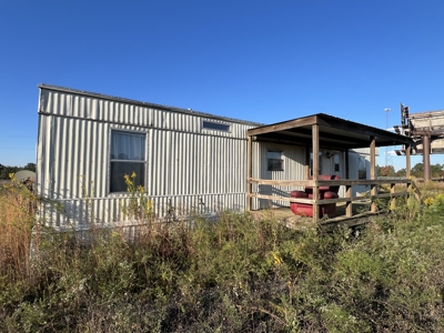 7 Commercial Acres and 3 Buildings For Sale, Hwy 65, Damascus, AR - image 1