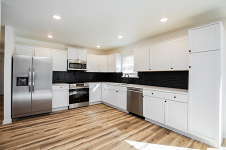 Country Home in Benton County Arkansas - image 21