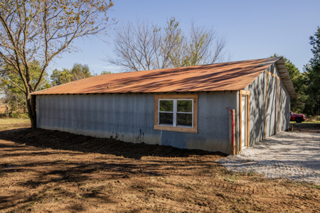 Country Home in Benton County Arkansas - image 32