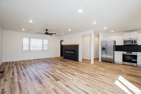 Country Home in Benton County Arkansas - image 17