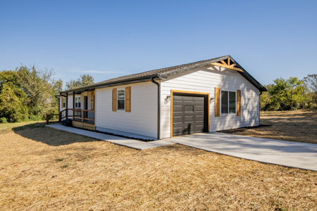 Country Home in Benton County Arkansas - image 27