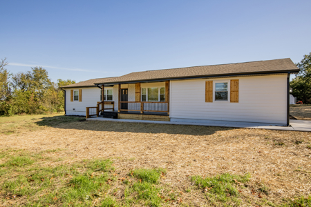 Country Home in Benton County Arkansas - image 26