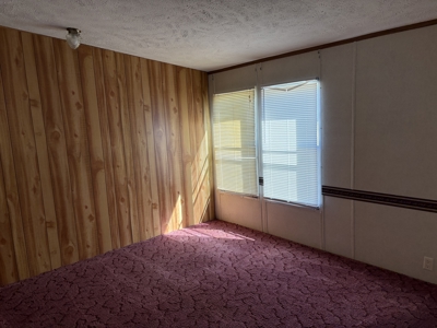 Room to Roam! Home + Shops on 1.55 Acres - image 20