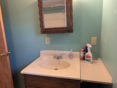 Charming Cabin w/ Garage on 3 Private Lots - Canada Creek Ranch - image 15