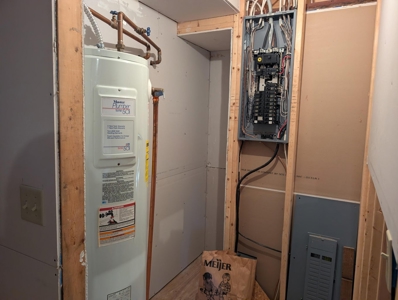 Charming Cabin w/ Garage on 3 Private Lots - Canada Creek Ranch - image 11