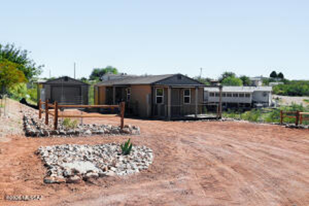 Beautiful new 2 bedroom site built home in Tombstone, Arizona. - image 1