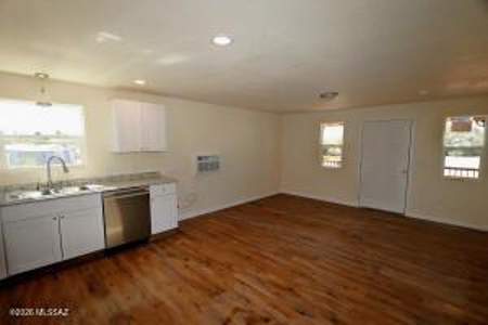 Beautiful new 2 bedroom site built home in Tombstone, Arizona. - image 16