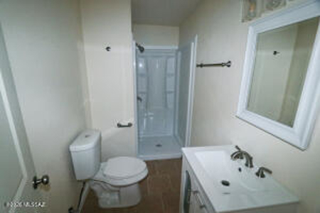 Beautiful new 2 bedroom site built home in Tombstone, Arizona. - image 24