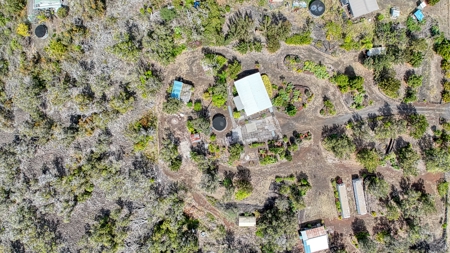 Island home with 2 bed, 1 bath, lush gardens, privacy—Hawaii - image 1