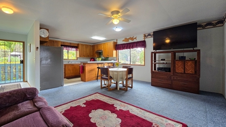 Island home with 2 bed, 1 bath, lush gardens, privacy—Hawaii - image 28