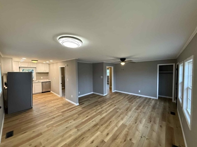 Recent Remodeled Home in Albany, Kentucky - image 10