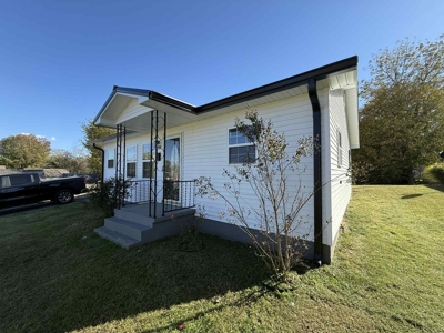 Recent Remodeled Home in Albany, Kentucky - image 2