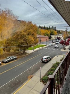 Charming and Well-laid-out Condo in Colfax WA - image 12