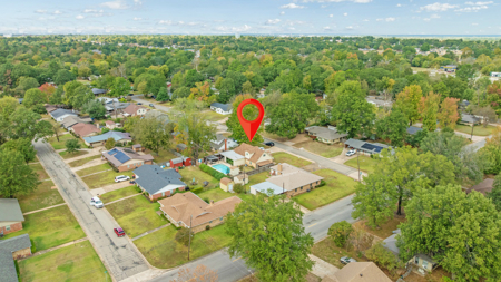 Updated Luxury Home for Sale in Town – Lamar County, Paris, TX - image 6