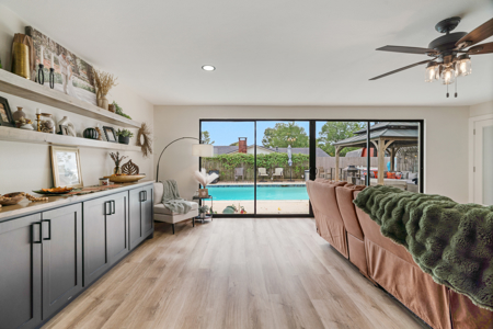 Updated Luxury Home for Sale in Town – Lamar County, Paris, TX - image 23