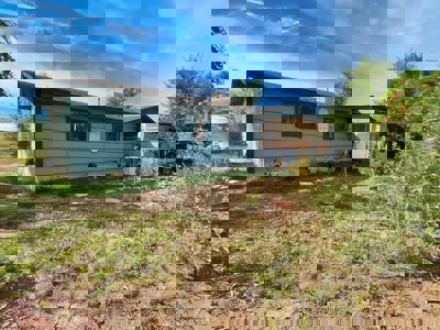 Move-In Ready 3-Bedroom Home in Estancia NM - image 2