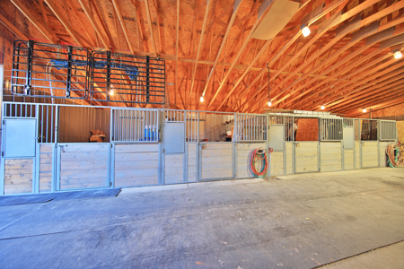 Log Style Home with Hay Ground, Pond, Equine Facilities For Sale - image 29