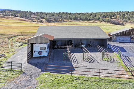 Log Style Home with Hay Ground, Pond, Equine Facilities For Sale - image 34