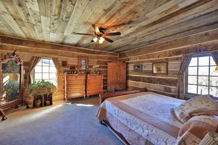 Log Style Home with Hay Ground, Pond, Equine Facilities For Sale - image 13