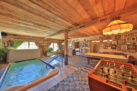 Log Style Home with Hay Ground, Pond, Equine Facilities For Sale - image 17