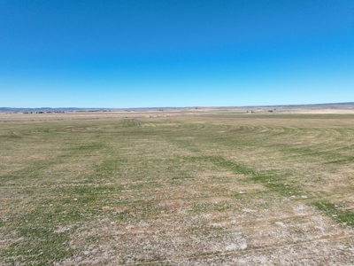 Eastern Oregon Airport Acres Outside of Burns - image 37