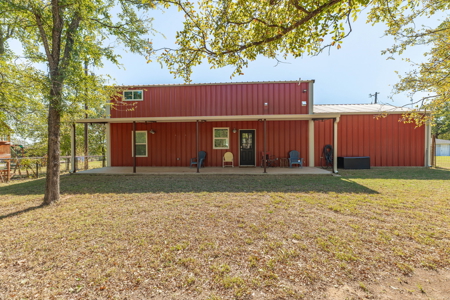 Discover this Income Producing Barndominium in Weatherford, Texas - image 23