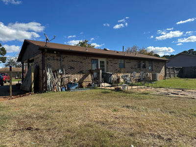 Residential Income Potential / Rental Potential Home For Sale - image 2