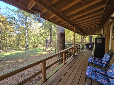 Country Home at the Base of "The Worlds Tallest Hill" - image 7