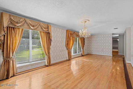 Executive Brick Home with Pool and Lake in McComb MS - image 19