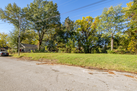Residential Lot in Tomlin Woodland Subdivision of Jackson, TN - image 6