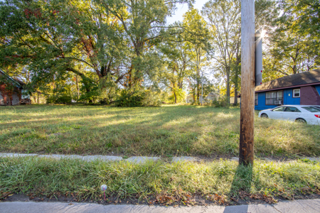 Investment Opportunity in Jackson, TN - Build Your Dream Home - image 2