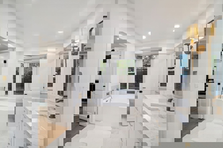 Pryor, OK Lakefront Home For Sale - image 16