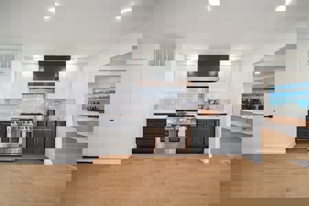 Pryor, OK Lakefront Home For Sale - image 9