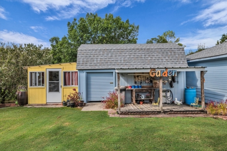 Spacious 3-Bedroom Home on 1 Acre in Waco – Move-In Ready! - image 41