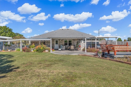 Spacious 3-Bedroom Home on 1 Acre in Waco – Move-In Ready! - image 35