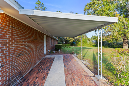 Spacious Home In North Florida - image 27