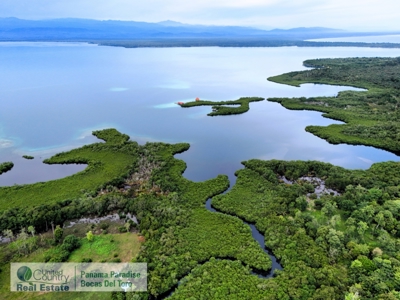 Bocas del Toro Land for Sale | Tropical Acreage Near Drago Beach - image 1