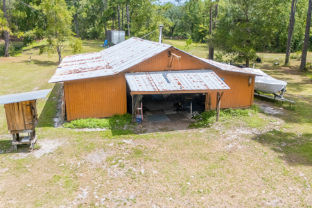 3 Bedroom Home on 35 Acres for Sale in Sanderson, Florida - image 16
