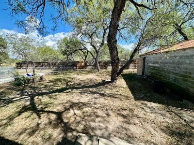 Charming Sinton, Tx Starter Home or Investment Opportunity - image 14