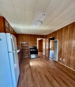 Charming Sinton, Tx Starter Home or Investment Opportunity - image 12