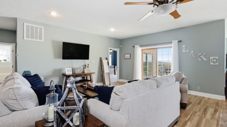 Missouri Ozarks Lake Home – Beautiful Bull Shoals Lake Views! - image 2