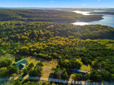 Missouri Ozarks Lake Home – Beautiful Bull Shoals Lake Views! - image 32