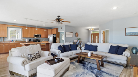 Missouri Ozarks Lake Home – Beautiful Bull Shoals Lake Views! - image 4