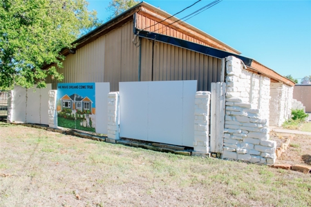Commercial Building For Sale Downtown Brownwood, TX - image 8