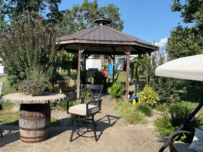 Stunning Home on 6.3 acres in Barren County, Kentucky - image 4