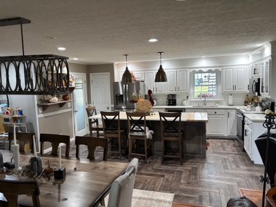 Stunning Home on 6.3 acres in Barren County, Kentucky - image 14