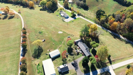 Stunning Home on 6.3 acres in Barren County, Kentucky - image 45